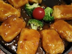 -峨嵋小镇·川菜(勒泰中心店)