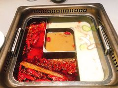 三味锅底-巴奴毛肚火锅(悠唐购物中心店)