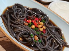 -龙聚德北京烤鸭(沙坪坝华宇A馆店)