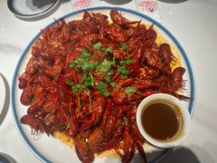 -嗨辣小聚·盘锦河蟹·海鲜烧烤龙虾(盘锦十年好店)