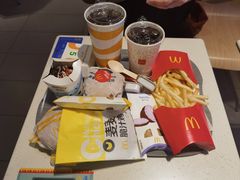 -麦当劳(滨河路DT店)