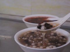 -芳婆糕团店(王府大街店)