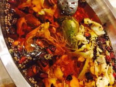 -鑫巴蜀小镇 · 水煮鱼专研店(玉桥店)
