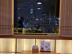 -蟹家大院 · 独揽江景(滨江店)
