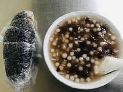 乌饭-芳婆糕团店(王府大街店)