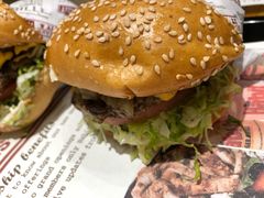 -The Habit Burger Grill 哈比特汉堡(爱琴海店)
