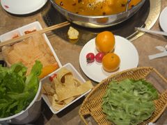 -七欣天香辣蟹火锅(上海银亿滨江店)