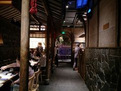 大堂-哥老官重庆美蛙鱼头(西湖银泰十一哥店)