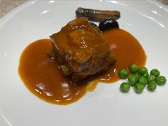 牛肝菌焖雪花牛腩-绿岛国际酒店·海鲜酒楼(八七路店)