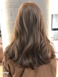 -意廊 Hair Salon