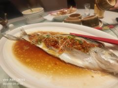 -巴陵全鱼席(湖南老字号汴河街店 )