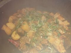 -山河屯铁锅炖(哈西站店)