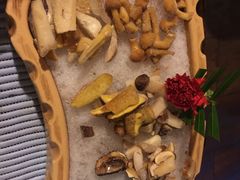 -滇釜火锅·能喝汤的火锅(车公庄店)