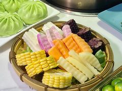 -三个椰子·现砍椰子鸡(金源CBD店)
