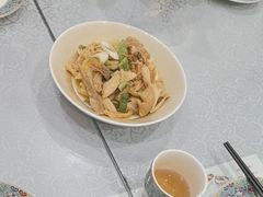 -汗腾格里·风味餐厅(新疆驻京办店)