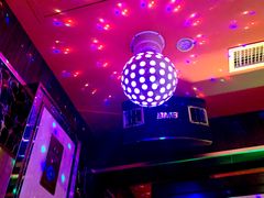 -音乐在线主题氧吧KTV(佳宁娜广场店)