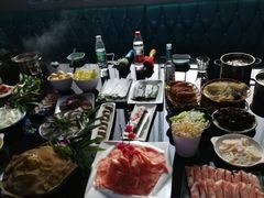-唯爱KTV聚会餐厅(仙林东城汇店)