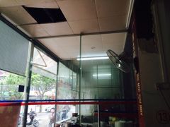 -姐妹鸭仔饭店(湾南路店)
