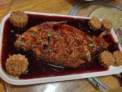 -苹果树下艺术餐厅(宋庄店)