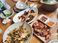 -七步香云南山里菜(昆明老街店)