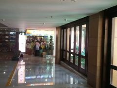 -三亚湾海居铂尔曼度假酒店