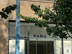 -ZARA(世贸天阶店)