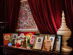 -弦月窗LUNETTE BY AMANDA(复兴路店)