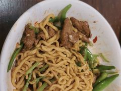 生炒黄牛肉面-寻裕记·现炒浇头面(人民广场店)