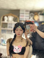 -星元素cosplay动漫摄影写真工作室