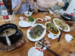 -皮蛋弟砂锅店(总店)