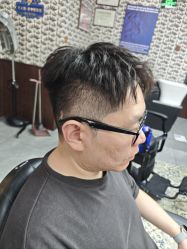 -大人物·男士理发馆