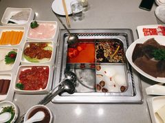 -海底捞火锅(天一广场亚细亚店)