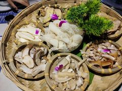 -菌彩云南野生菌火锅(呈贡七彩云南第壹城店)