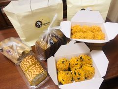 -鲍师傅糕点(西站店)