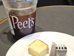 -Peet's 皮爷咖啡(海雅缤纷城店)