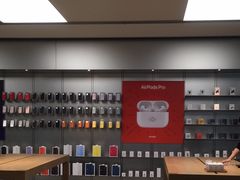 -Apple零售店(华贸购物中心店)