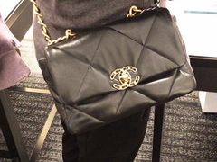 -CHANEL(恒隆广场店)