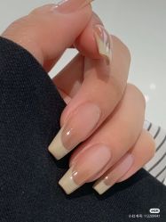-Halo美甲美睫