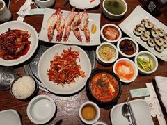 -萨拉伯尔(燕莎友谊商城店)