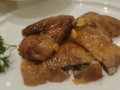 -万龙洲海鲜(大兴绿地缤纷城店)