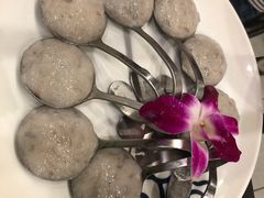 -DaLongYi Hot Pot 大龙燚火锅