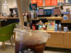 -星巴克臻选(北京银泰店)