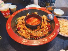 -张大师鸭爪爪特色干锅(南湖店)