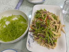 -六和聚传统烤鸭.天津菜(和平店)
