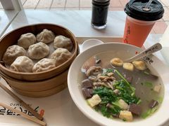 -百年尹氏汤包(湖南路狮子桥店)