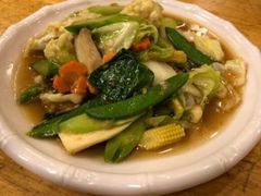 -J Daeng Seafood