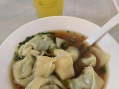 荠菜大馄饨-南小馆(迪士尼小镇店)