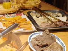 -洱火云南酸菜牛肉火锅(石景山当代商城店)