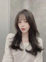 -东秀护肤造型
