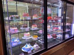 面包甜点陈列柜-巴黎贝甜(凯德MALL望京店)